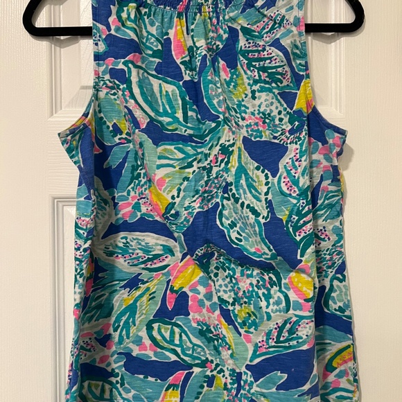 Lilly Pulitzer - Essie Smocked TOP M - Picture 3 of 4